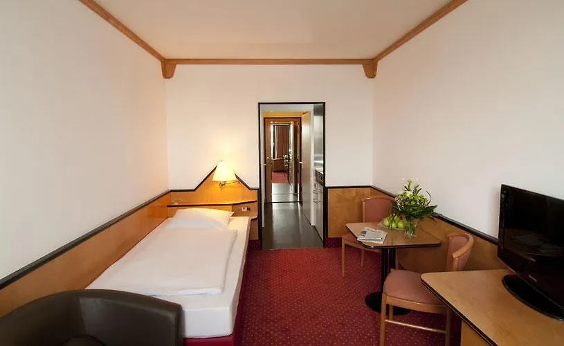 *** Aparthotel Living Hotel Am Deutschen Museum Monaco di Baviera Germania