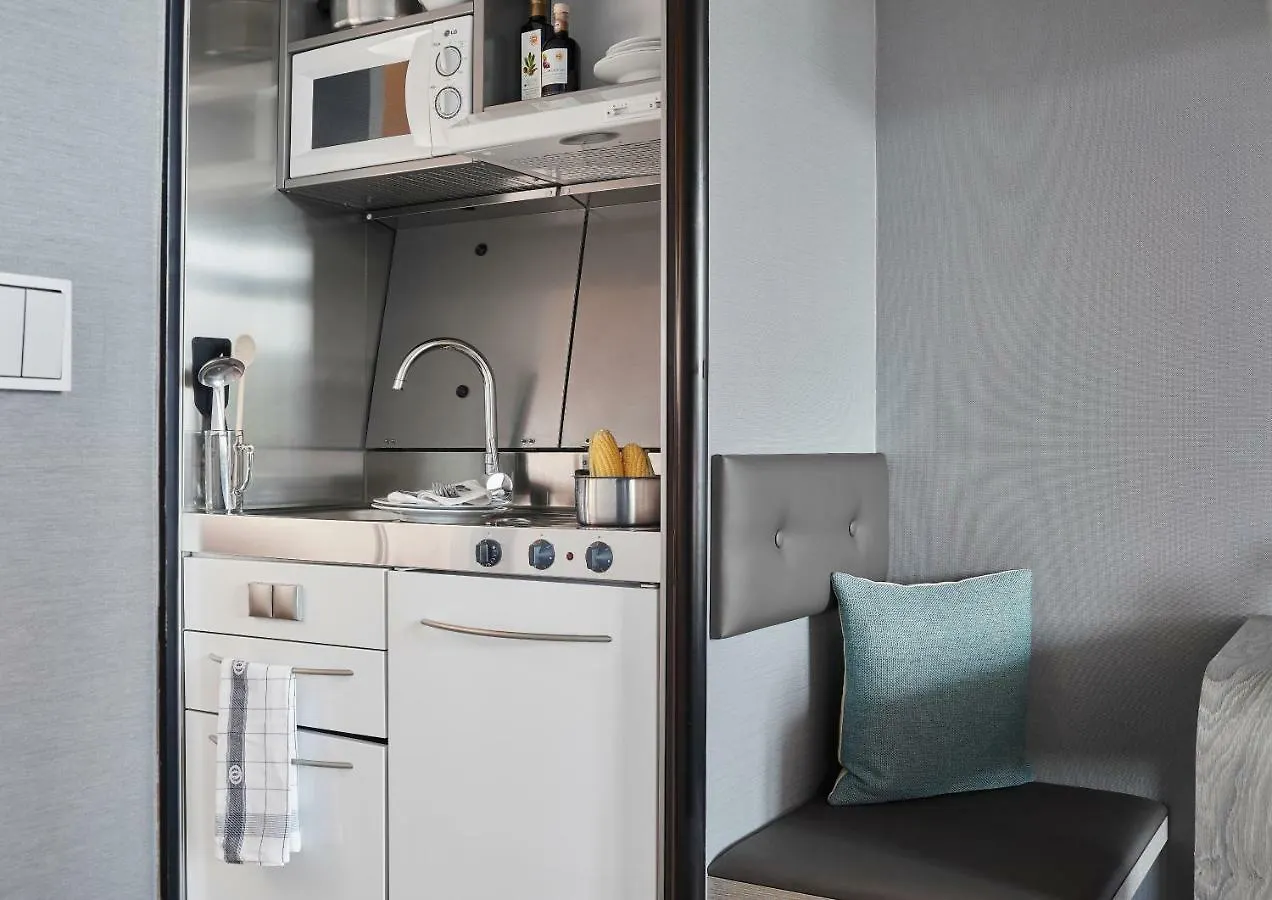Living Hotel Am Deutschen Museum Munich 3*,